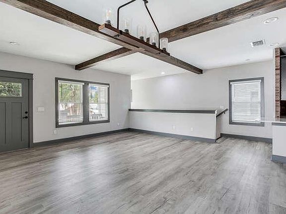 5th image of 2504 N 12th St Unit B