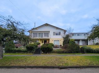 2155 Burquitlam Dr, Vancouver, BC