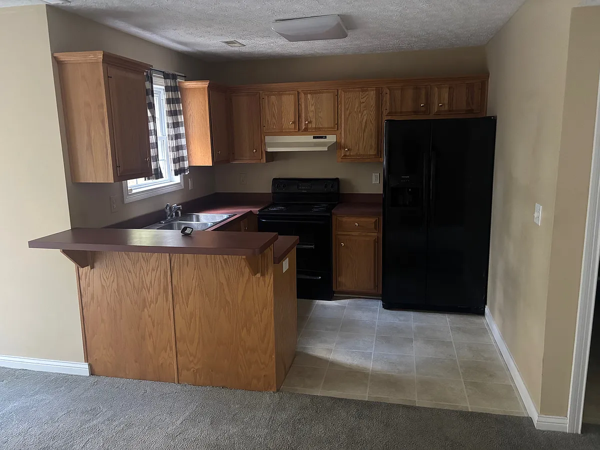 Building Photo - 135 Ashberry Dr #D