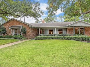 12323 Huntingwick Dr, Houston, TX 77024