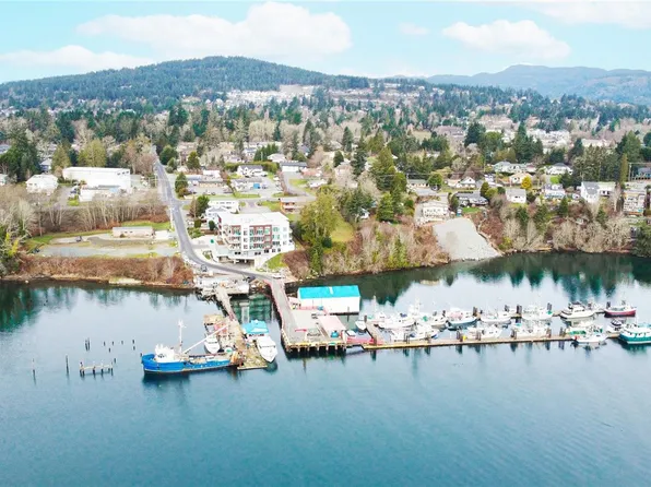 1820 Maple Ave S #207, Sooke, BC V0S 1N0