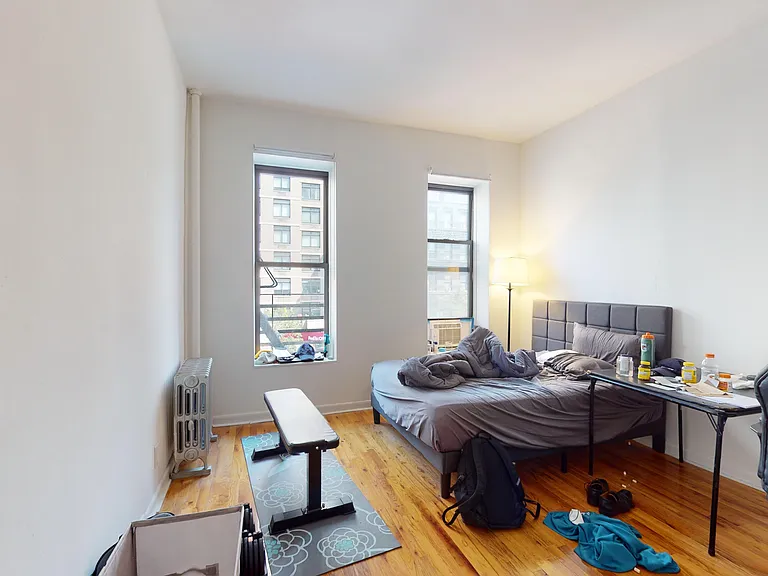 1293 1st Ave #6 — Photo 5