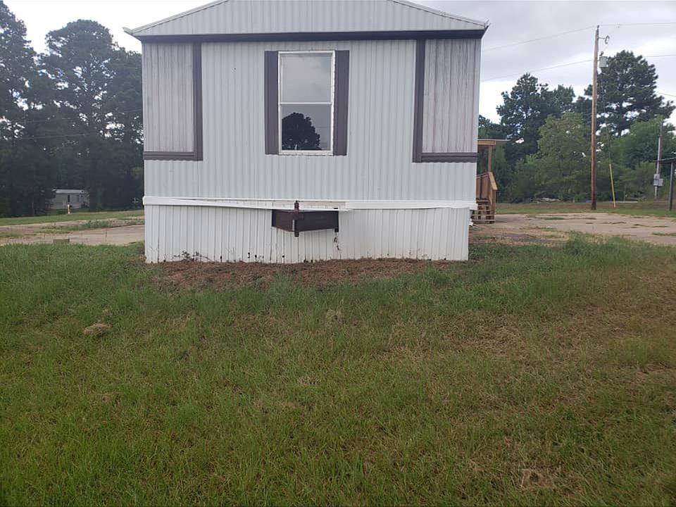 2nd image of 109 Biedenharn Dr