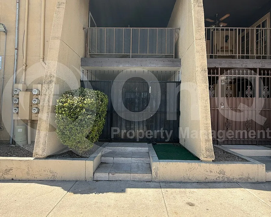1620 N Wilmot Rd #118
