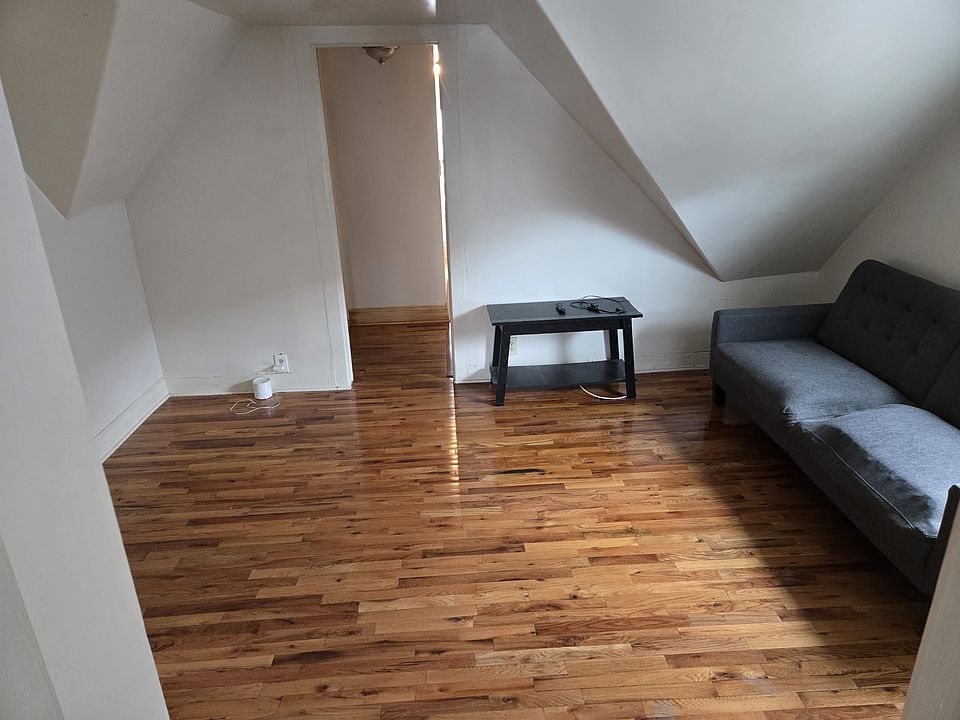 1st image of 0 11th Ave S #3
