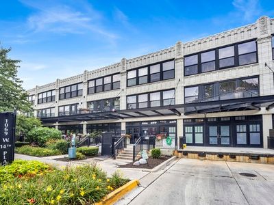 1069 W 14th Pl Unit 225, Chicago, IL, 60608