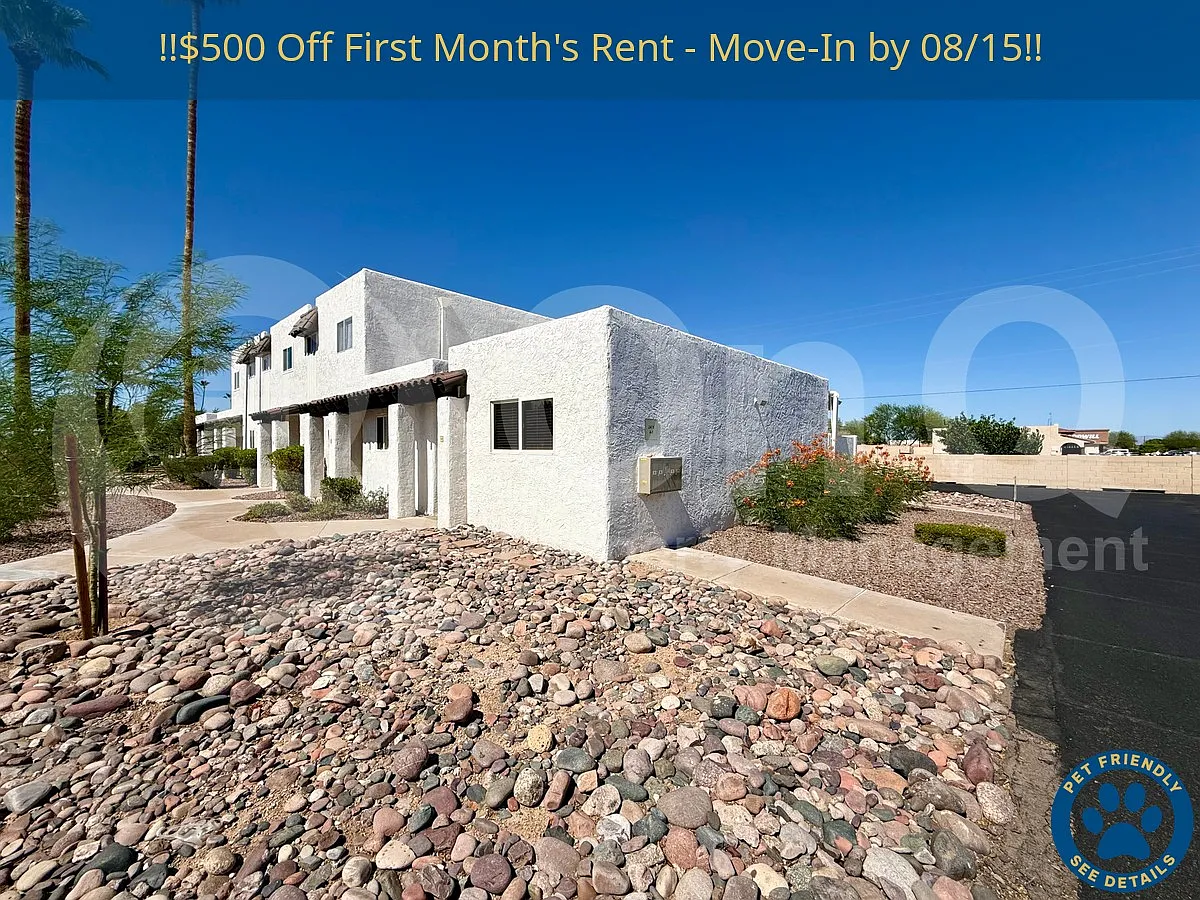 2 bed, 1.0 bath, 974 sqft, $1,649 — Photo 1