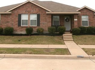 2123 Dyer St, Lancaster, TX 75146
