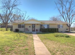 202 Elm St, Georgetown, TX 78626