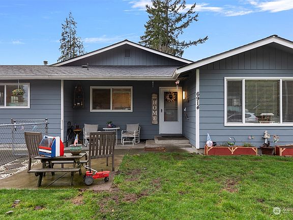 2nd image of 6914 19th Drive NE