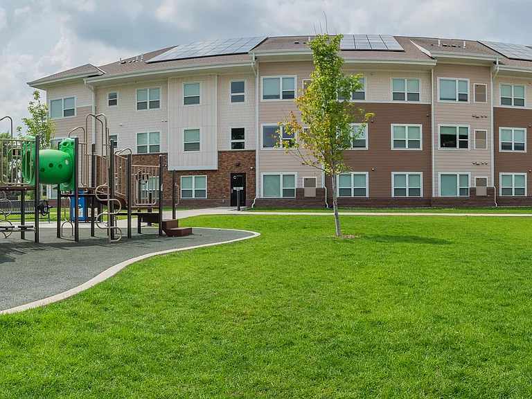The Lofts at Evergreen Knoll — Photo 5