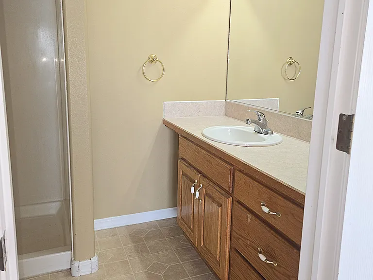149 Leesburg Ln — Photo 14