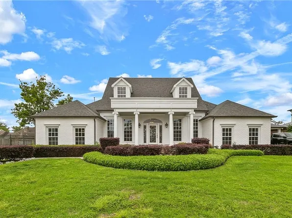 38 Oak Alley Blvd, Marrero, LA 70072