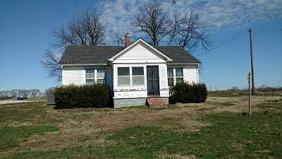1st image of 328 Bells Chapel Rd