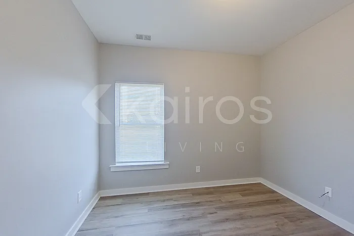 7071 Shadesbrook Cir — Photo 9