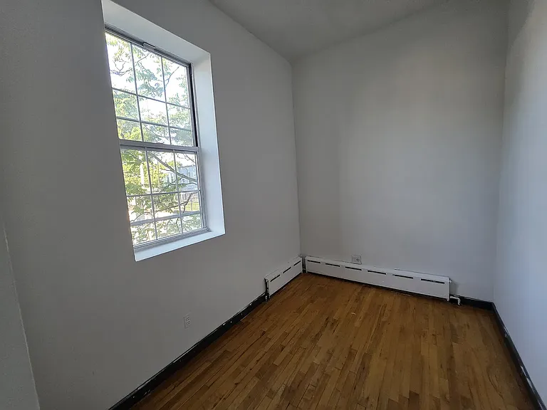 1920 Harman St #220 — Photo 8