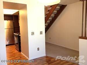 Dining area (2)