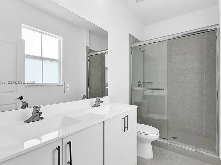 11925 NW 46th St — Photo 16