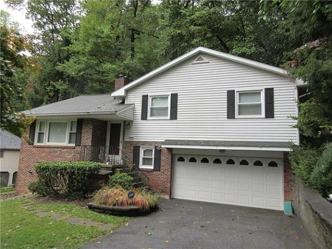 1st image of 4579 Pleasant View Dr