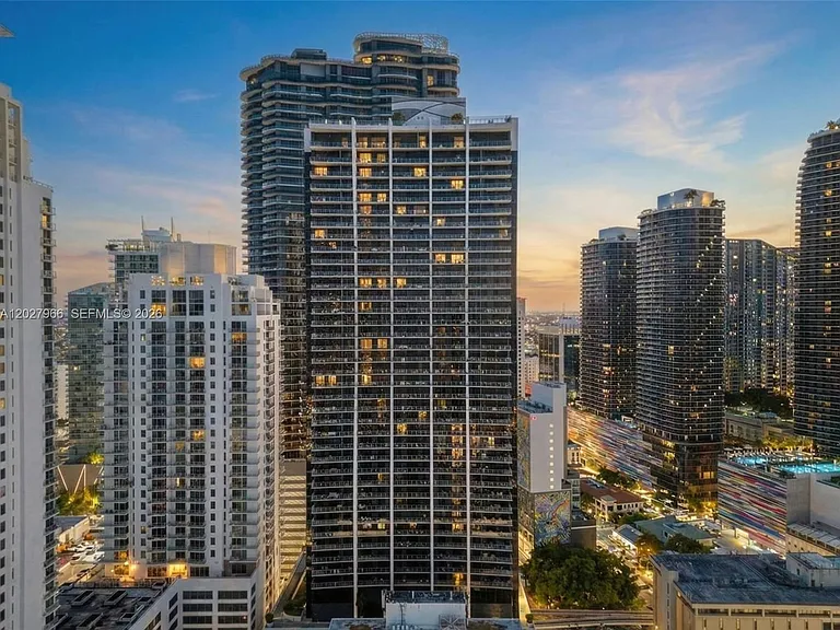 1010 Brickell Ave #4607 — Photo 20
