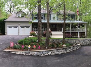 215 Harwill Dr, Stafford, VA 22556