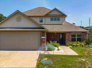 2820 Plateau Dr, Conway, AR 72032