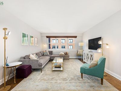 101 W 12th St APT 12H, Manhattan, NY, 10011
