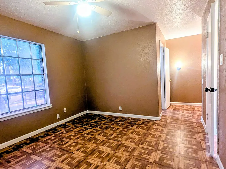 4609 Monarch St — Photo 24