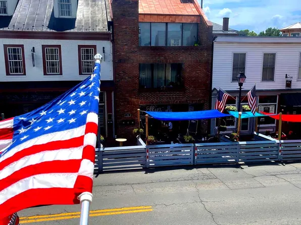 28 Main St APT C, Warrenton, VA 20186