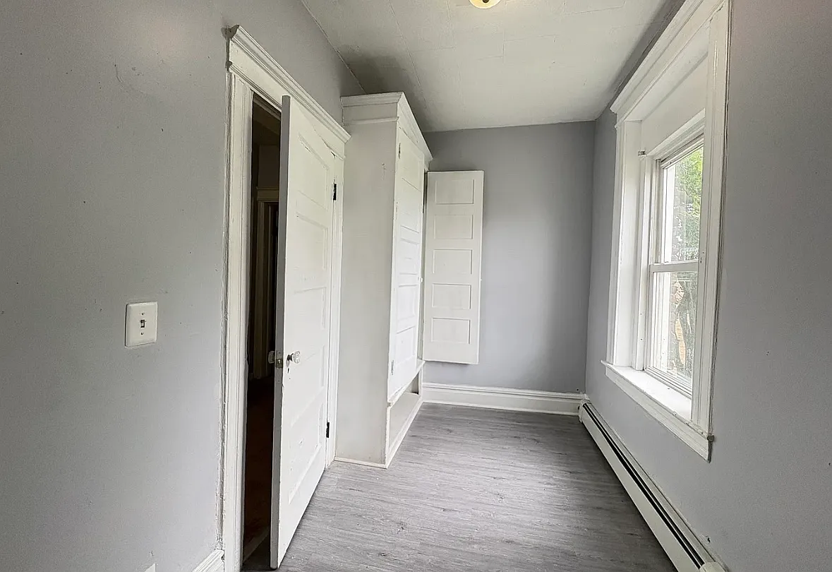 2 bed, $1,500 — Photo 4