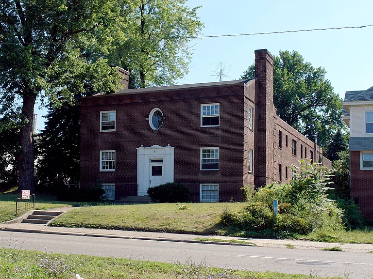 1312 Cleveland Ave NW — Photo 7