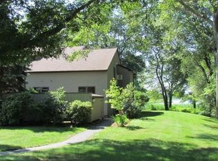 152 Fishing Cove Rd, North Kingstown, RI 02852