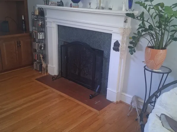 107 Buena Vista Ave, Stuart, VA 24171