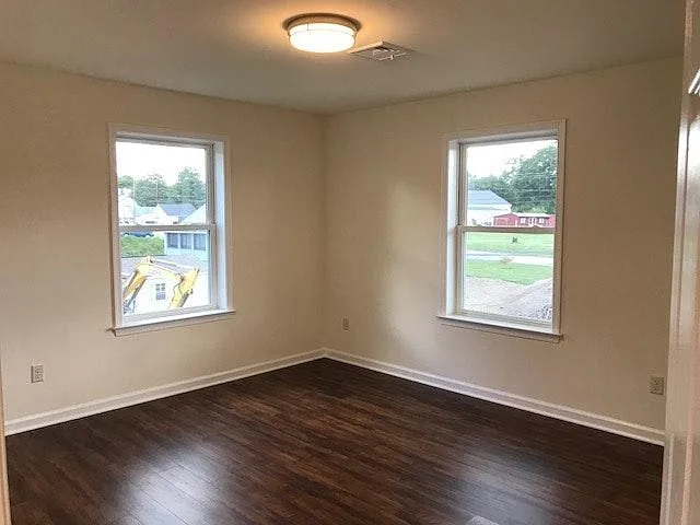 432 Lafayette St — Photo 2