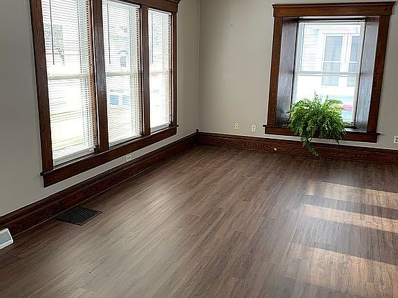2nd image of 68 Grand Ave