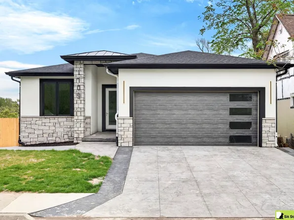 1709 S 28th St, Omaha, NE 68105