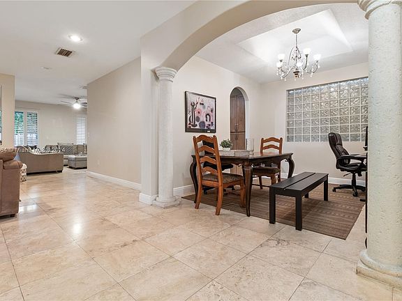 5th image of 4553 NW 94th Pl