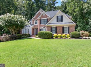 4926 Red Cliff Ct, Powder Springs, GA 30127