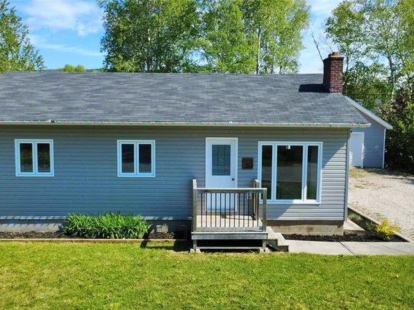 30 Dawson Drive, Pasadena, NL A0L1k0