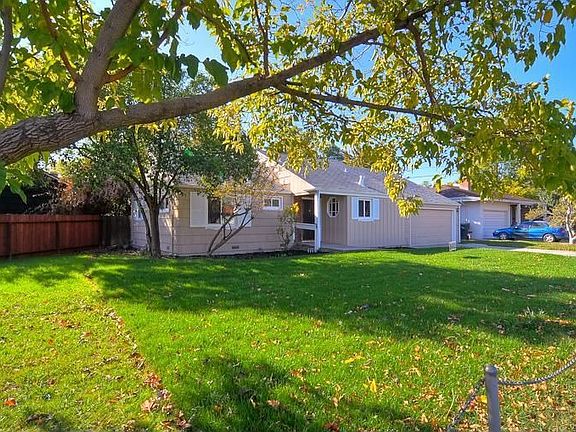 2nd image of 3442 Saint Mathews Dr