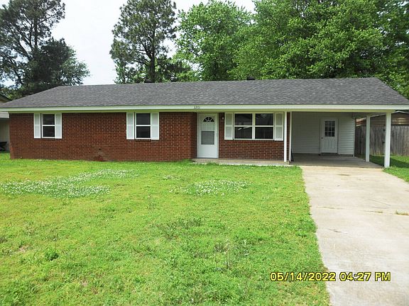 3rd image of 3201 Hooper St