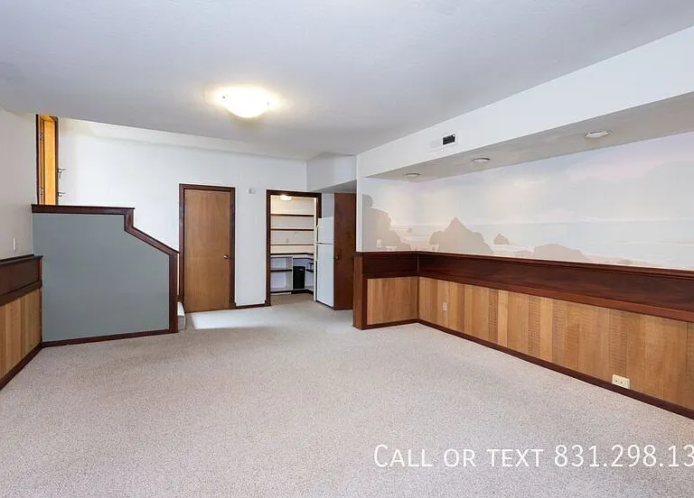 22660 E Cliff Dr — Photo 1