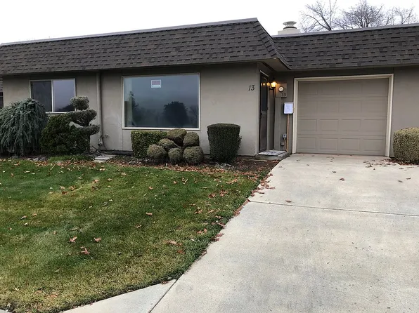 100 N 60th Ave APT 11, Yakima, WA 98908