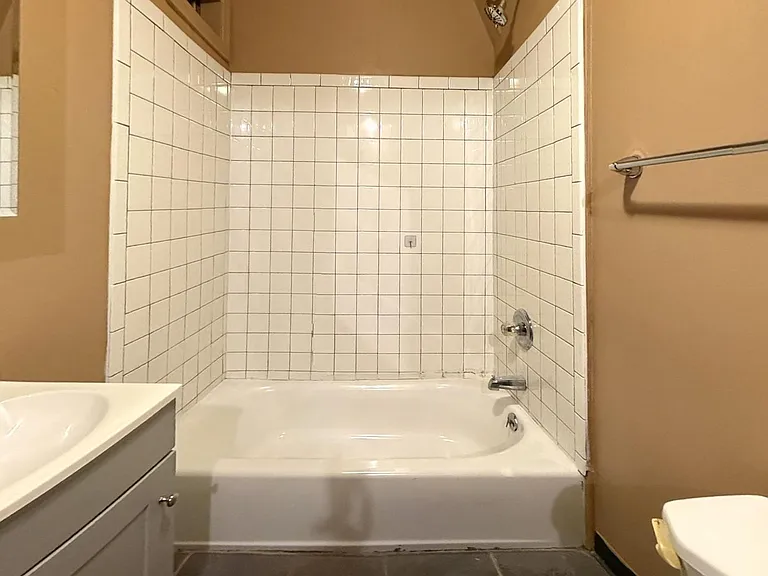 1940 North 32nd Street — Photo 2