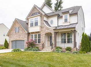 8693 Oakham Dr, Mechanicsville, VA 23116