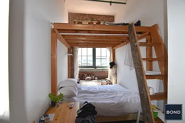 Rented by Bond New York