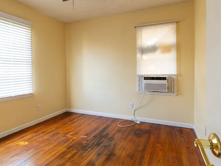 43 Gilbert Ave #1F — Photo 13