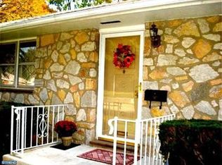 618 Cheswick Rd, Philadelphia, PA 19128