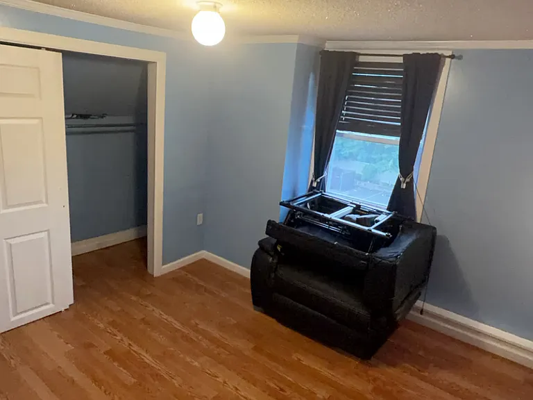 13 Warner St #2 — Photo 11