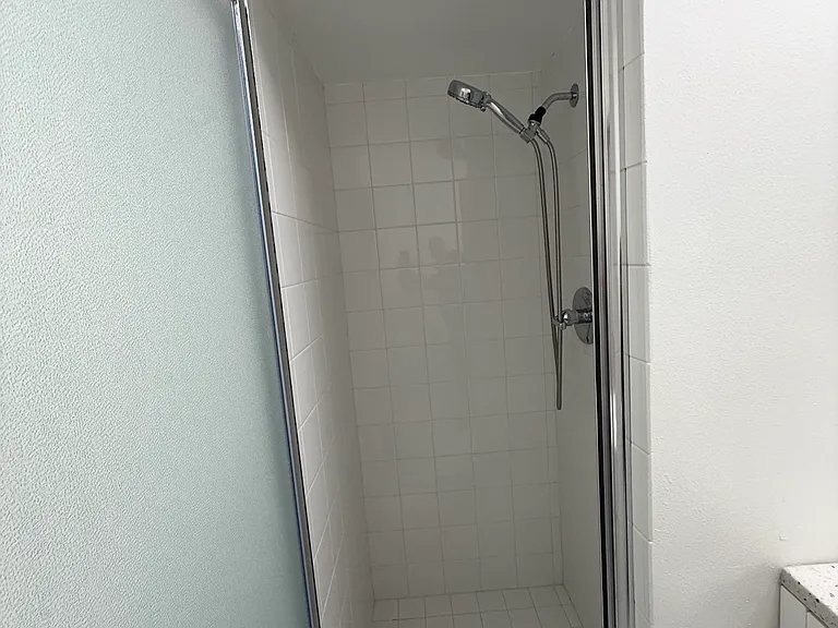 516 E Maple St #2 — Photo 4
